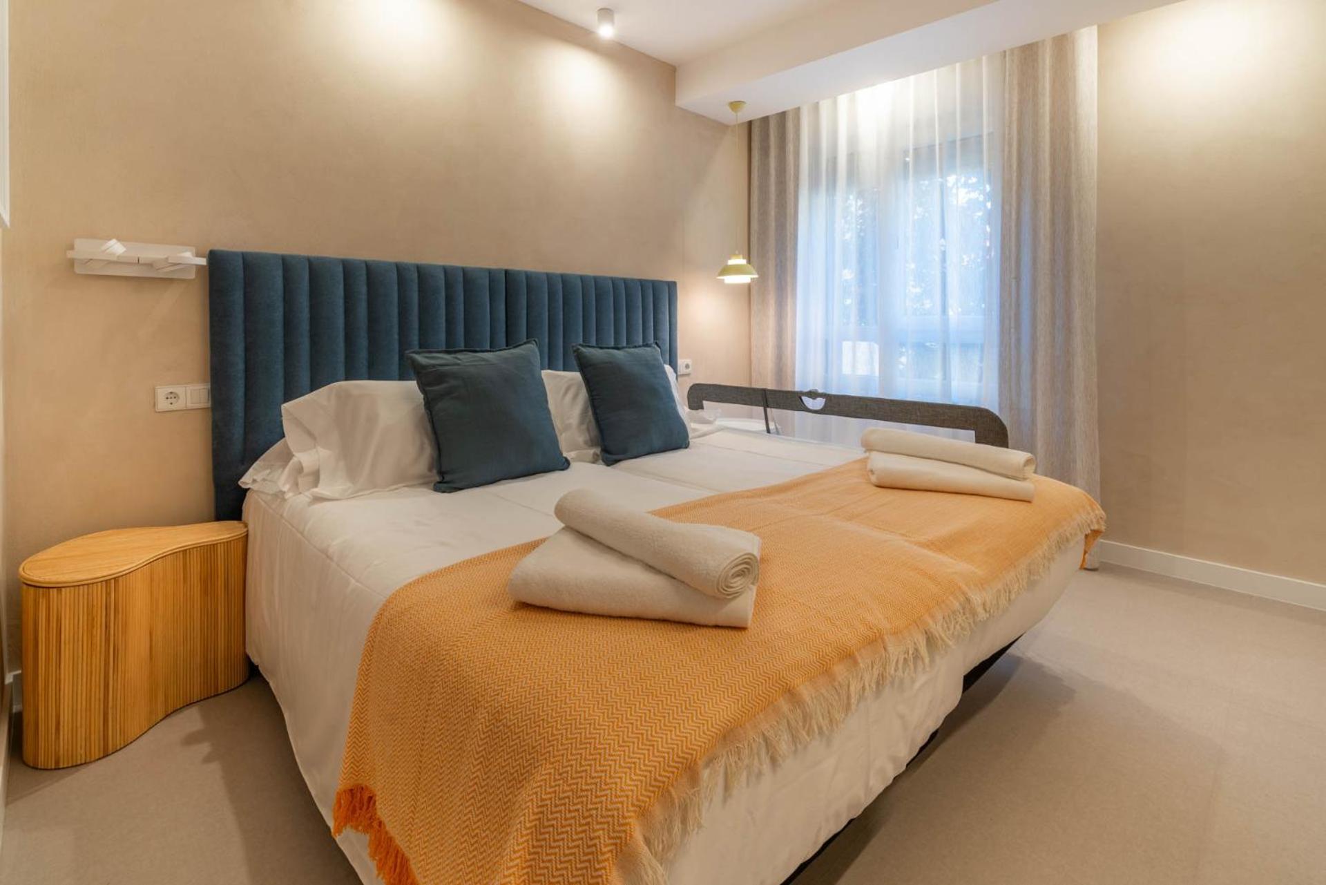 Wow Apartamentos Вальядолид Экстерьер фото
